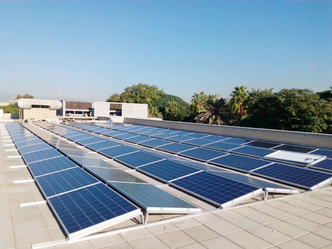 Flat roof ballast solar mount